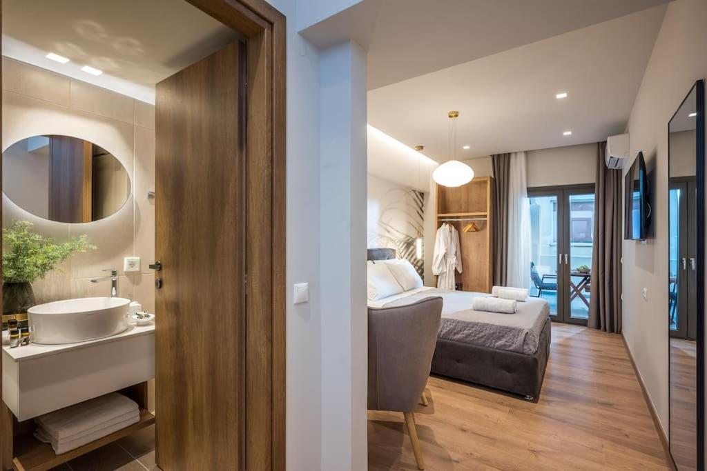 Amalia'S Luxury Apartment 3 Heraklion  Exterior photo